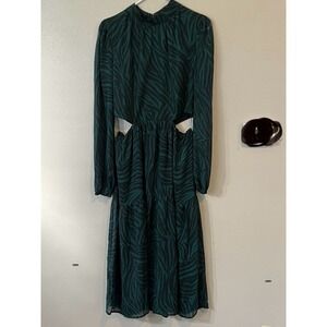 Fourteen Place Women's  Belle Side‎ Cut Out Long Sleeve Mini Dress Size Medium